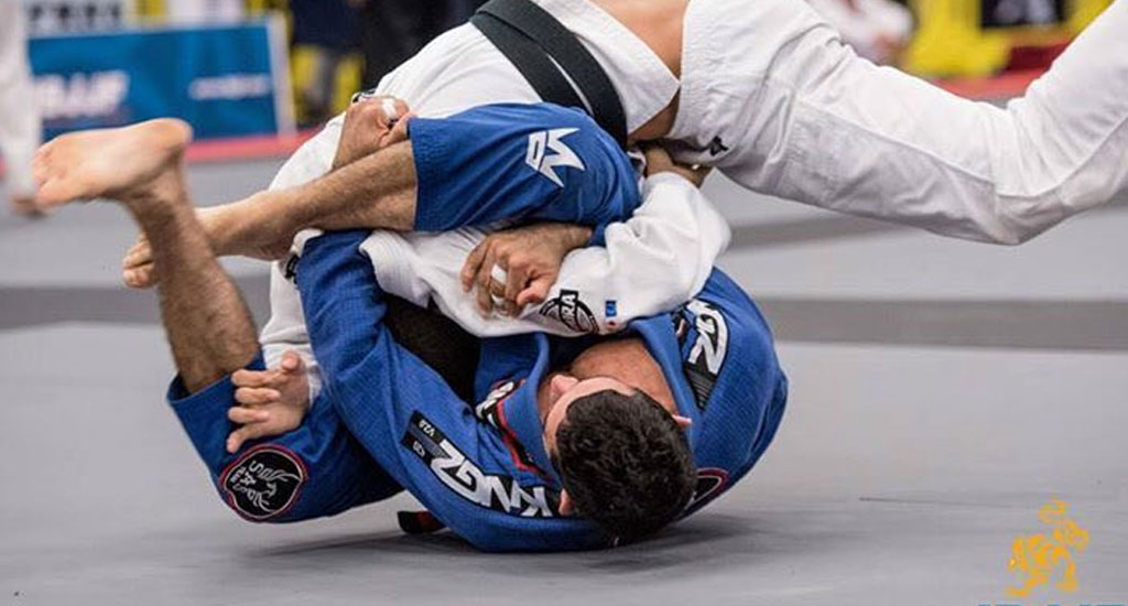 Rorion Gracie on X: @RELSONGRACIE, eu e Rolls Gracie! #graciejiujitsu # gracie #bjj #roriongracie #jiujitsu #behealthy / X