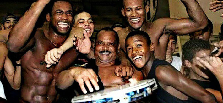 Terere, Andre Galvao, Jacare and Jackson Sousa (2004)